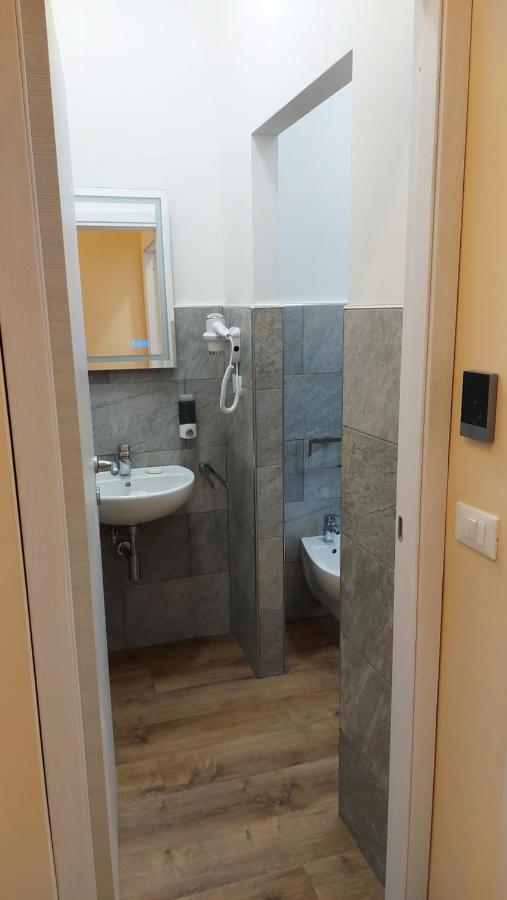Glam Luxury Lorenzo Guest house