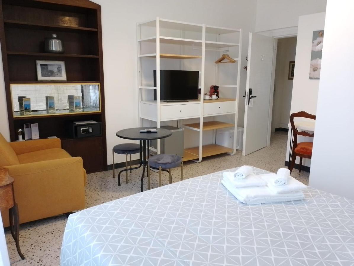 Glam Luxury Lorenzo Guest house La Spezia