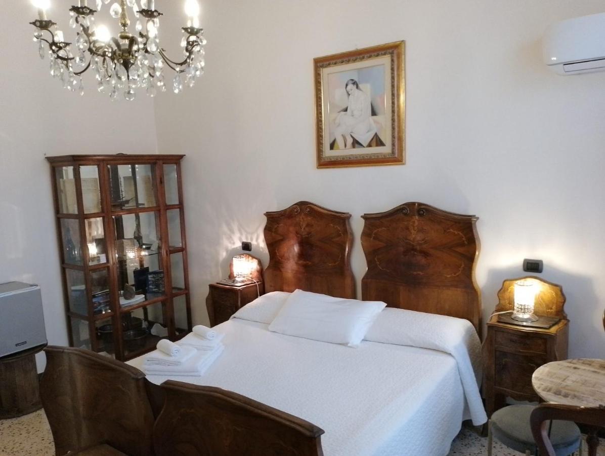 Glam Luxury Lorenzo Gasthof La Spezia